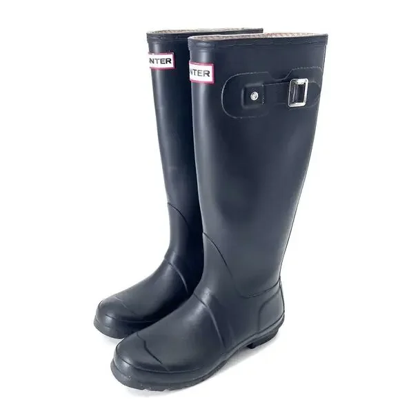HUNTER Original Black Rubber Tall Rain Boots - Picture 2 of 7